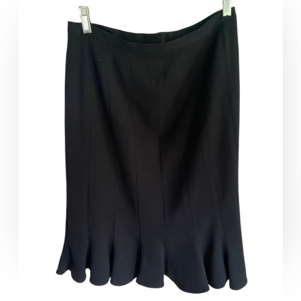 Collections by Harve Benard A-Line petal Skirt Womens 6 Ruffled Hemline Black